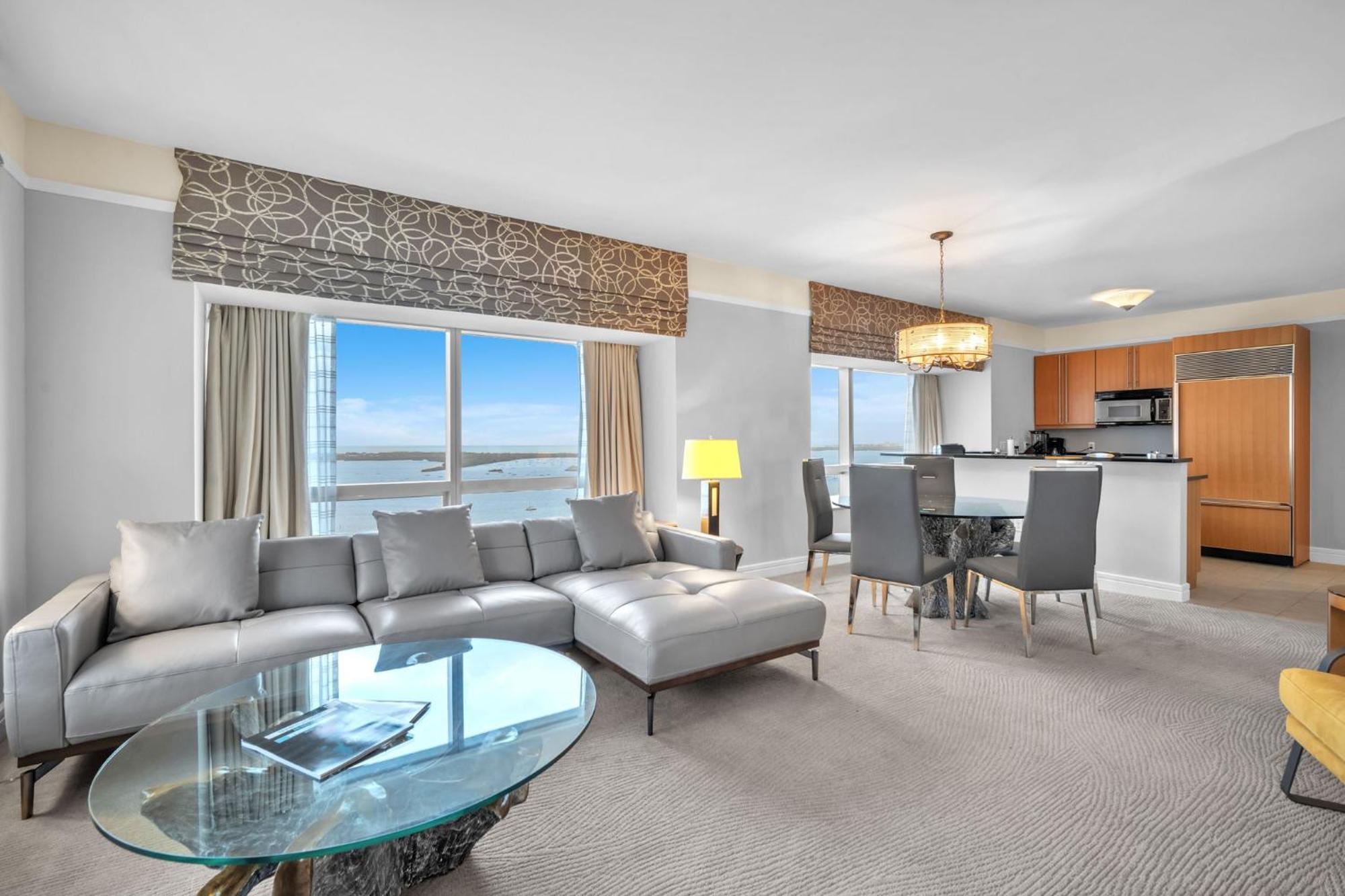 2 Bedroom Or King Studio Suites Four Seasons Hotel Miami Free Wi-Fi & Free Parking المظهر الخارجي الصورة