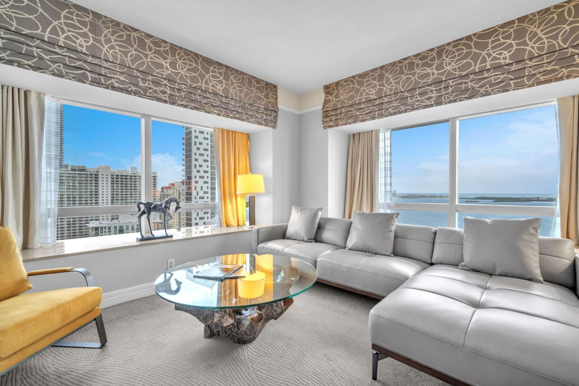 2 Bedroom Or King Studio Suites Four Seasons Hotel Miami Free Wi-Fi & Free Parking المظهر الخارجي الصورة