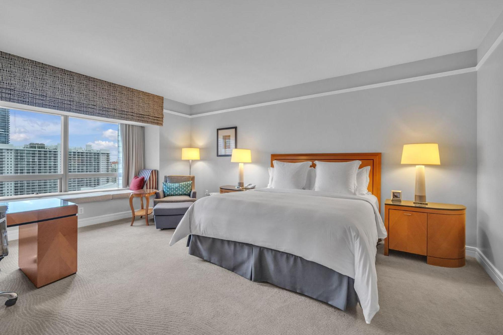 2 Bedroom Or King Studio Suites Four Seasons Hotel Miami Free Wi-Fi & Free Parking الغرفة الصورة